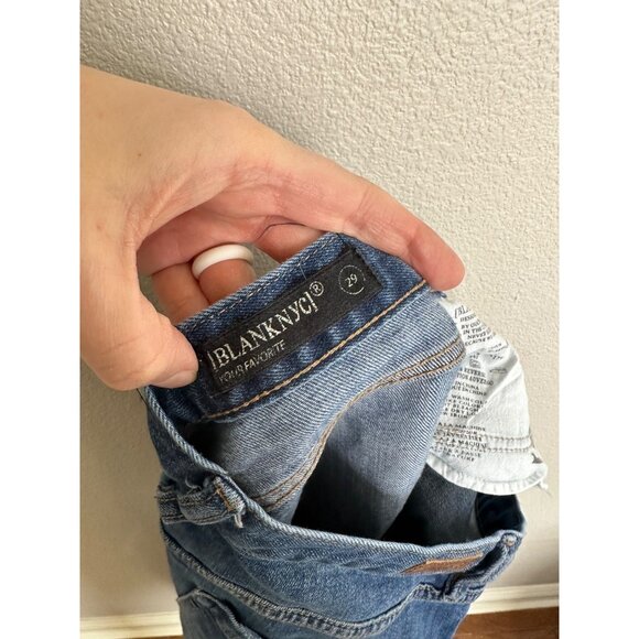 Blank NYC Distressed High Rise Jeans Size 29Ankle Length Cotton Blend Destroyed - Picture 7 of 9